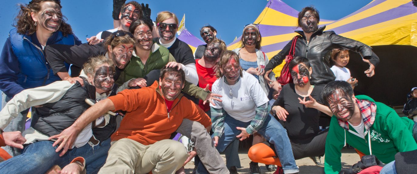 Alianait Arts Festival<br />ᐊᓕᐊᓇᐃᑦ ᑕᐅᑐᕋᓐᓈᖅᑎᑦᓯᓂᖅ